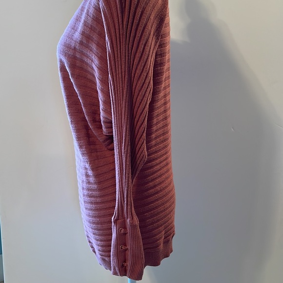 NWOT New York & Company Soho Jeans Sweater - Picture 8 of 16